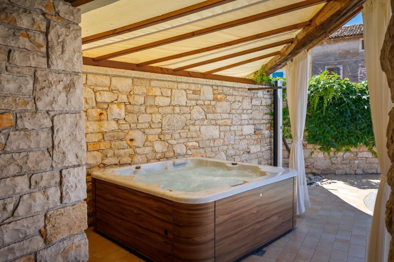 Cepljani Family Villa Elizabeta With Pool In Umag מראה חיצוני תמונה