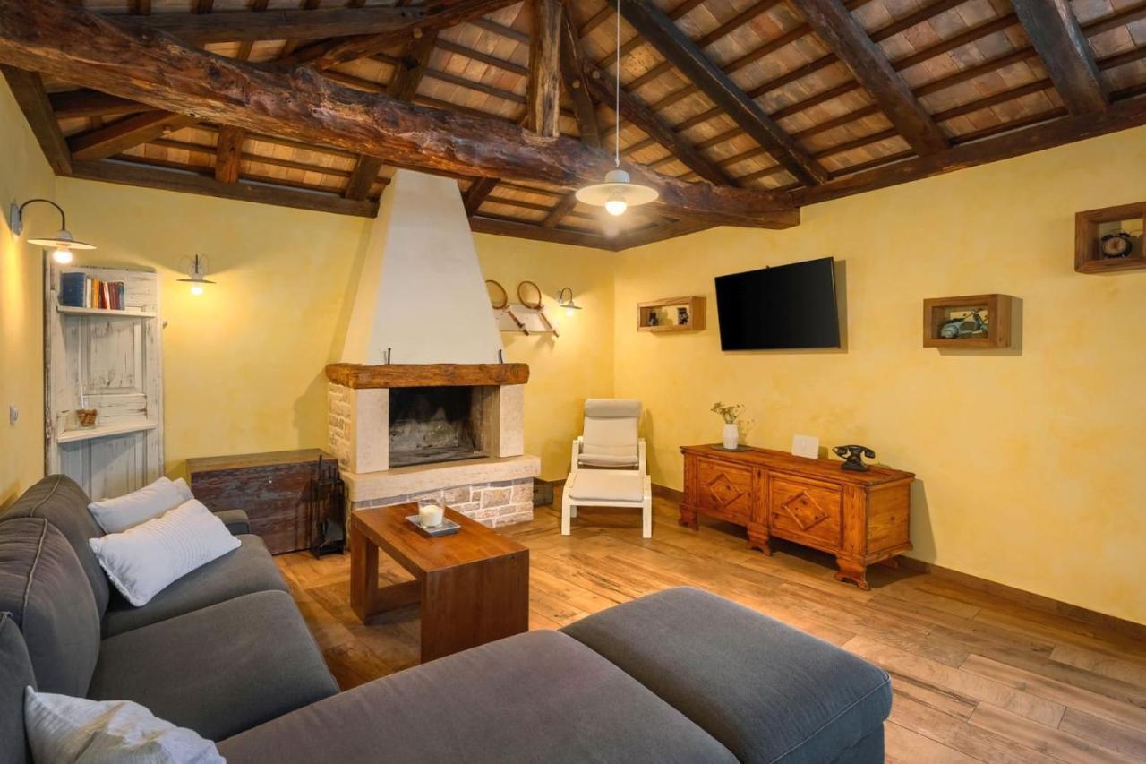Cepljani Family Villa Elizabeta With Pool In Umag מראה חיצוני תמונה